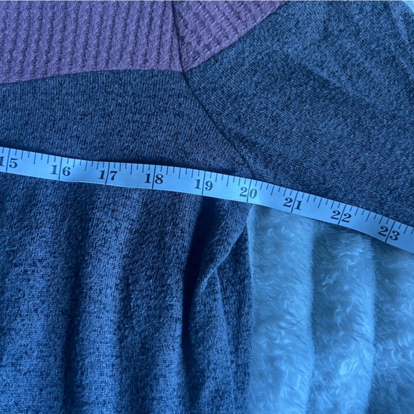 Kismet Women's USM Grey and Pink Cowl Neck Sweater - Picture 3 of 7